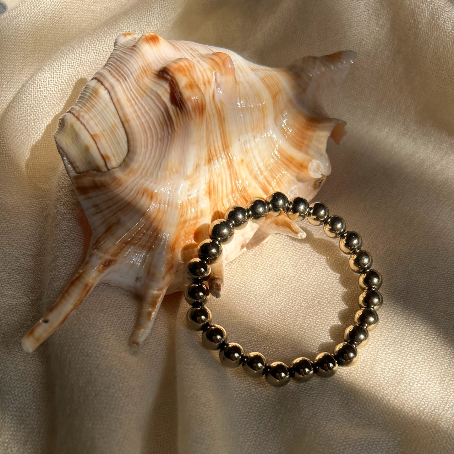 Golden Hematite Bracelet – Grounding, Protection & Confidence