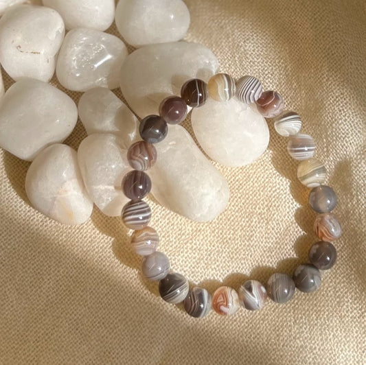 Botswana Agate Bracelet – Comfort & Emotional Healing