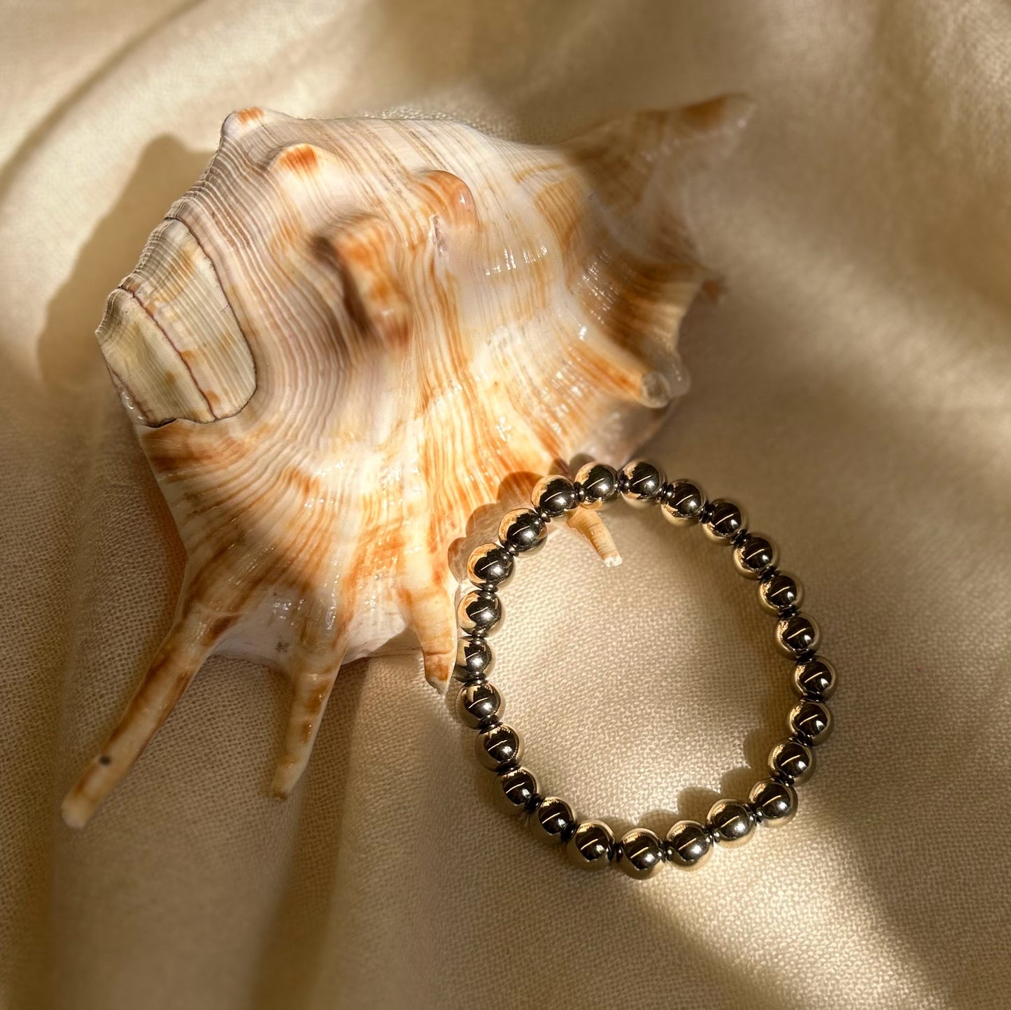 Golden Hematite Bracelet – Grounding, Protection & Confidence